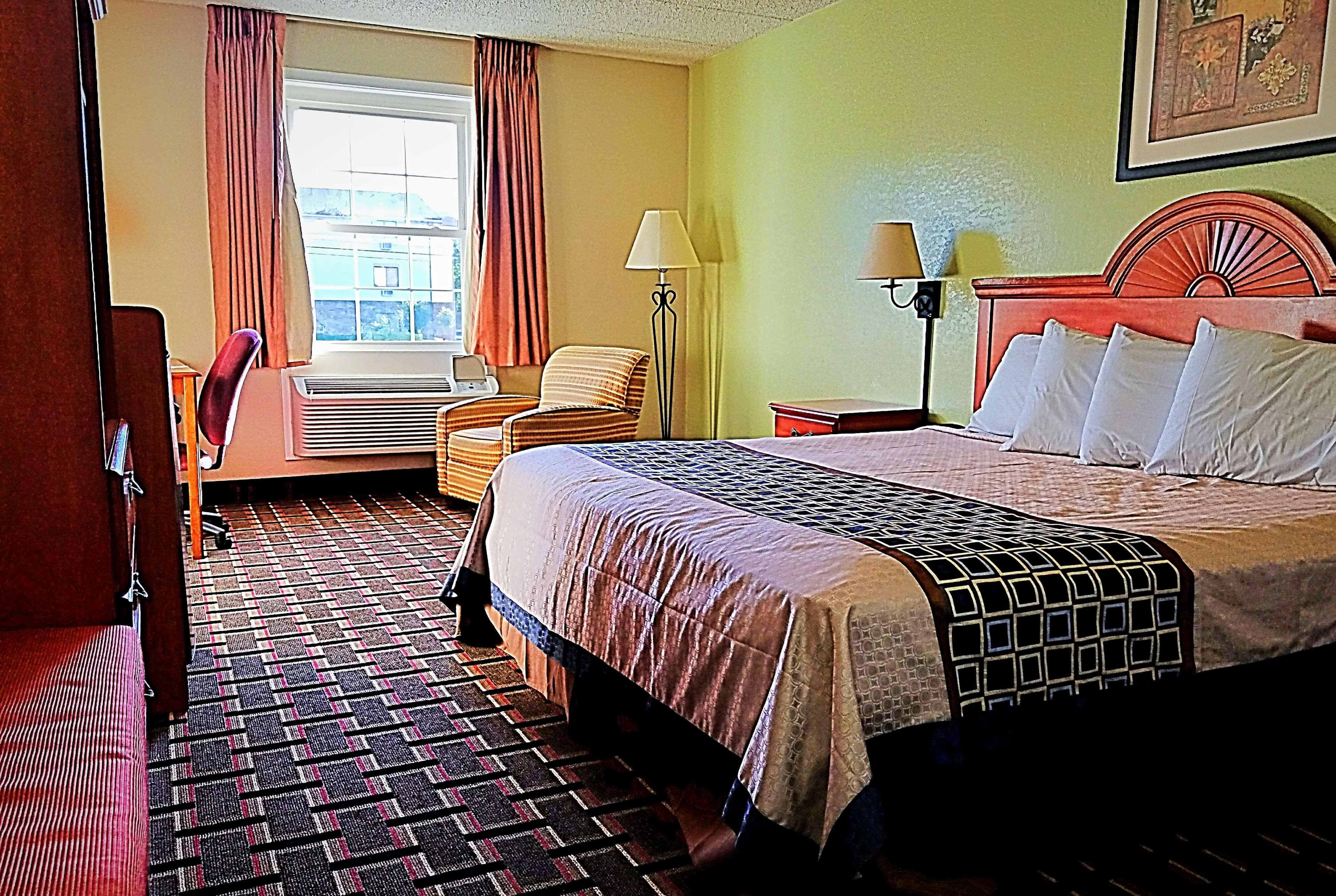 Red Roof Inn Richmond, Va - W Broad St Henrico Exterior photo