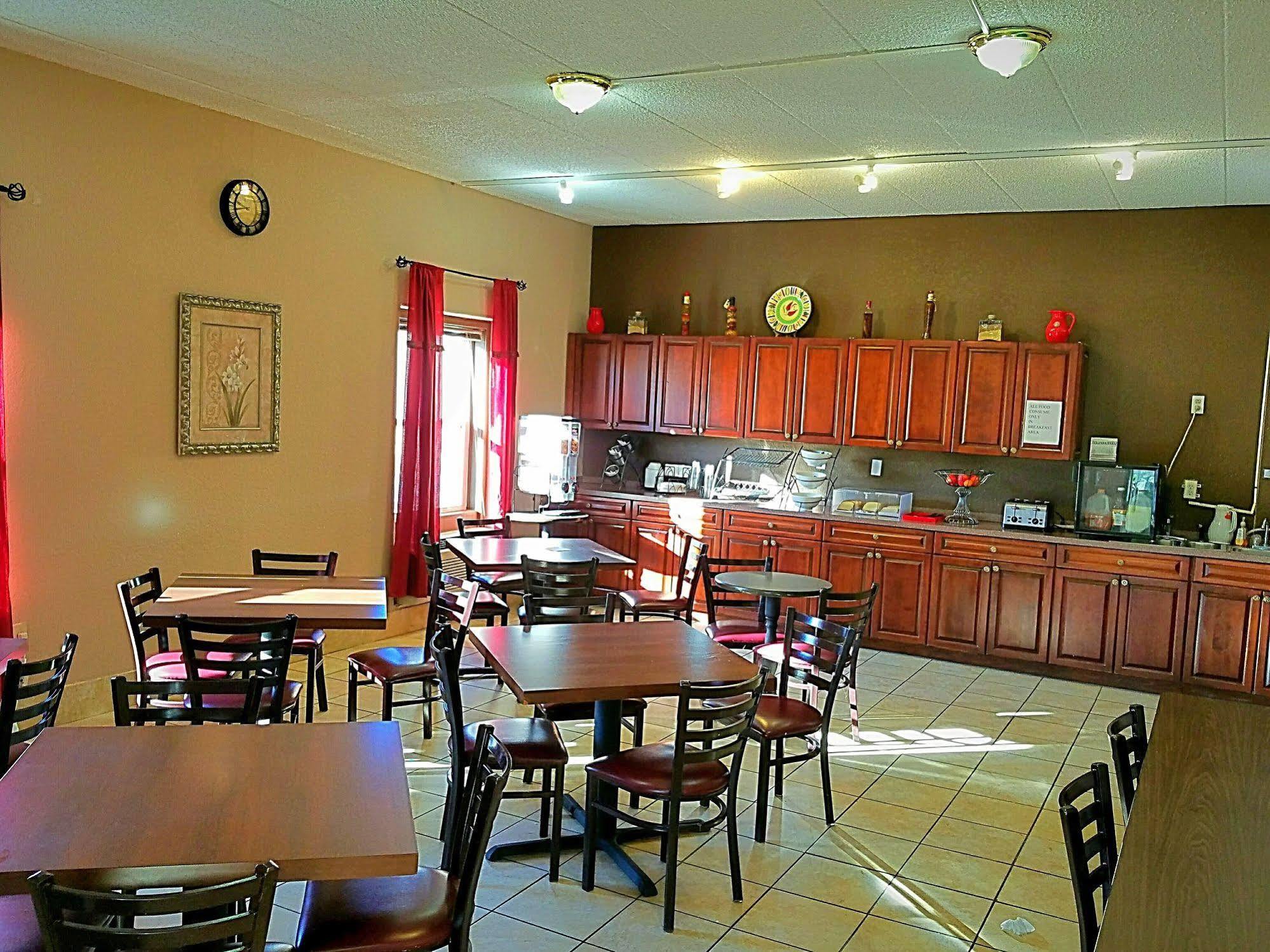 Red Roof Inn Richmond, Va - W Broad St Henrico Exterior photo